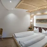 호텔 Huber Hochland 3*
