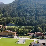 호텔 Huber Hochland 3*