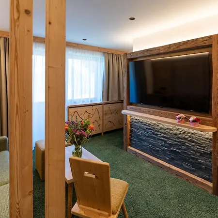 Отель Huber Hochland 3*
