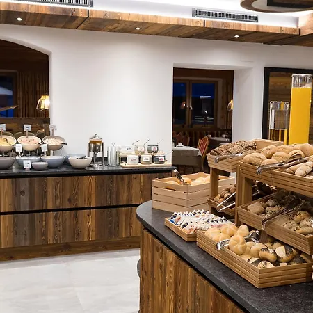 Huber Hochland 3* Maurach (Achensee)