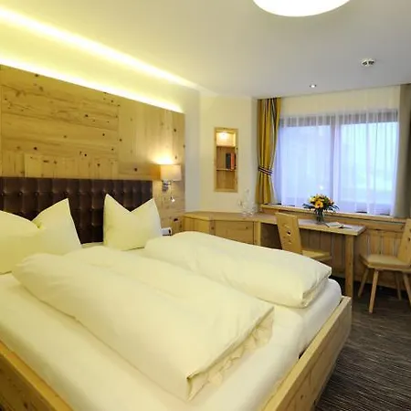 Отель Huber Hochland 3*