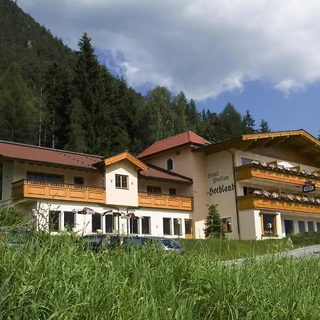 Huber Hochland 3* Maurach (Achensee)