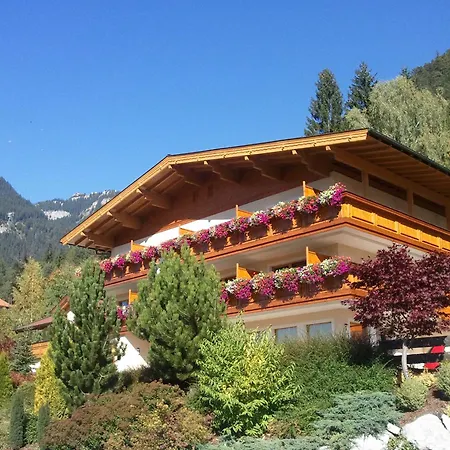 Huber Hochland 3*