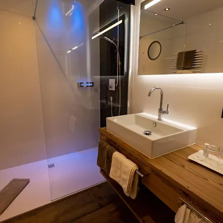 Huber Hochland 3* 마우라흐