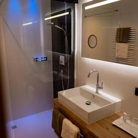 Huber Hochland 3* 마우라흐